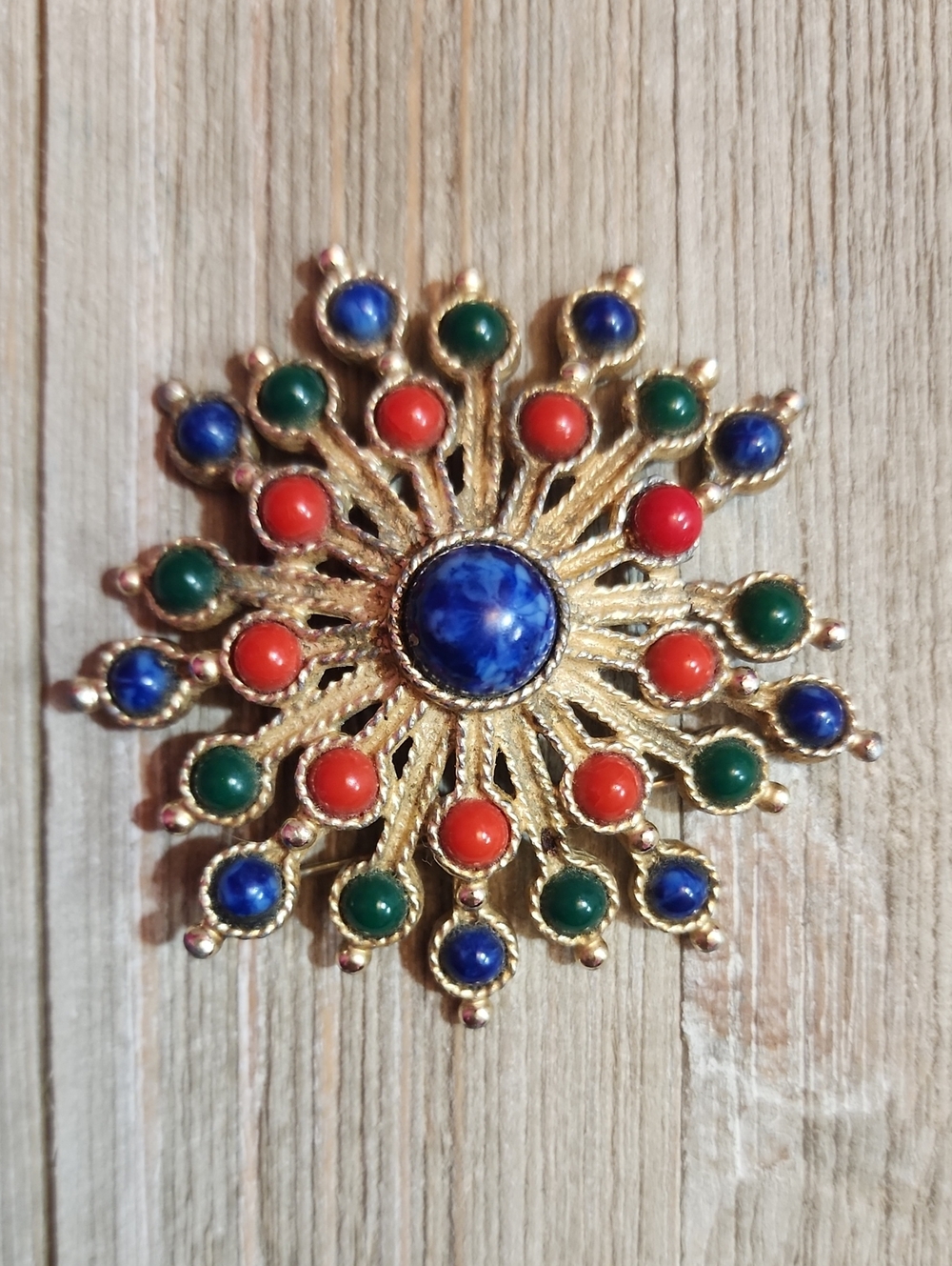Vintage Sarah Coventry Carnival Sunburst Brooch